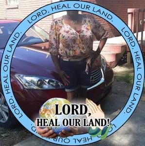 Meet your Posher, Stacy